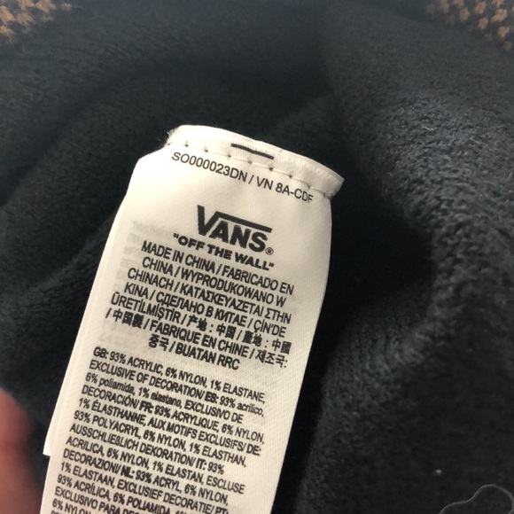 VANS ‘Off The Wall’ Beanie - Picture 3 of 3